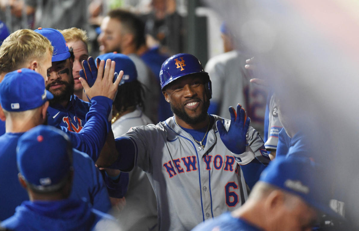 MLB playoff scores, live updates: Royals face Yankees after big wins for Mets, Guardians in NLDS, ALDS Game 1