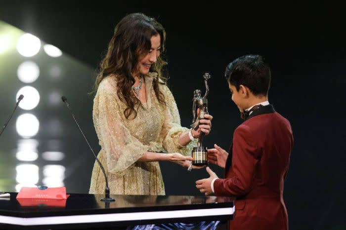 Oscar winner Michelle Yeoh presents the Best New Performer Award to Sahal