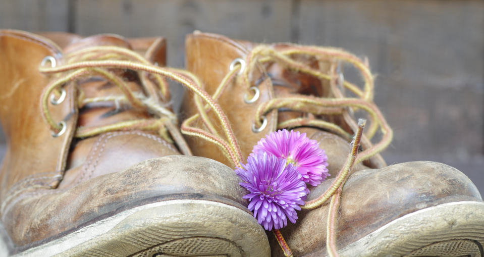 Bei vielen Schuhen bilden sich im Lauf der Zeit Problemzonen. (Symbolbild: Getty Images). 