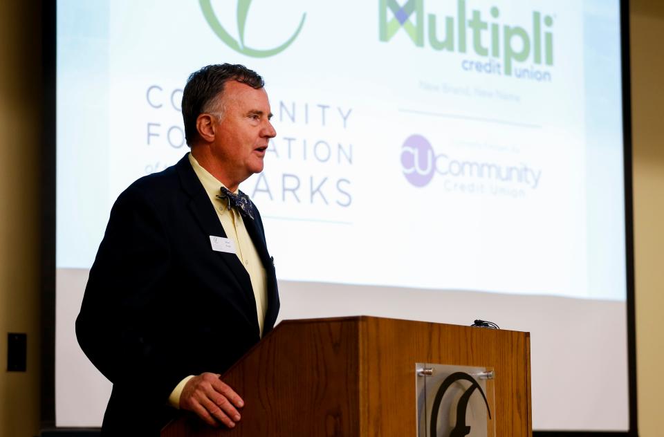 Brian Fogle, President of Community Foundation of the Ozarks, announces a partnership with Multipli Credit Union to offer no-interest loans to federal employees affected by the government shutdown on Monday, Jan. 14, 2019.