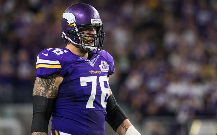 Minnesota Vikings cut starting lineman Alex Boone