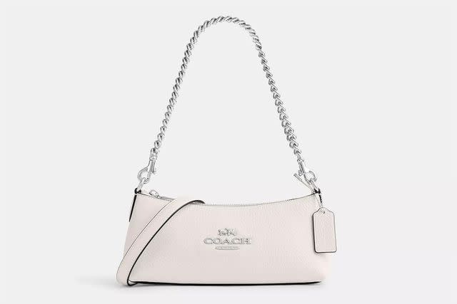 <p>Coach Outlet</p>