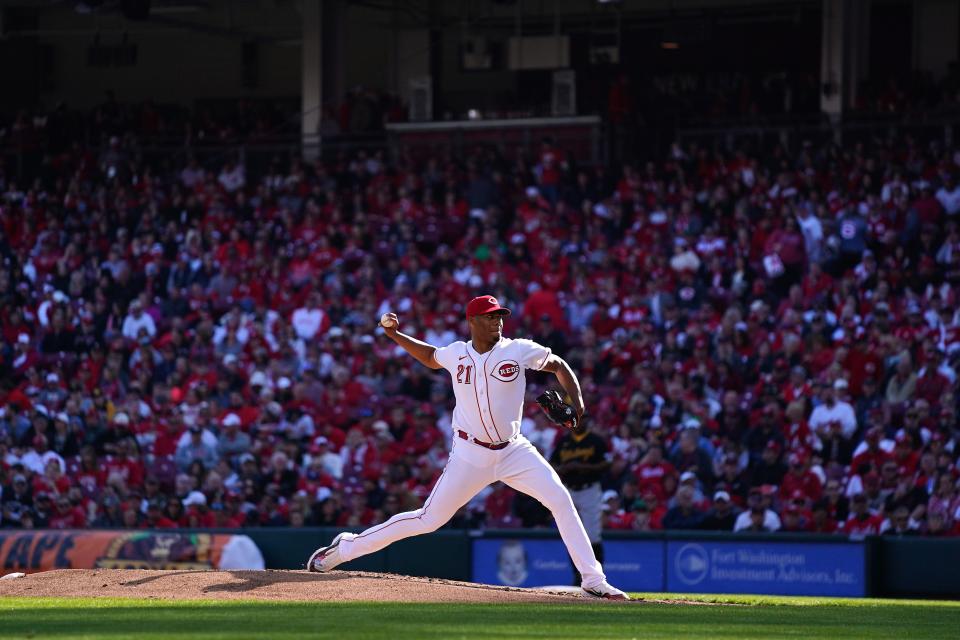 After completing specific exercises, Hunter Greene was able to start a rehab assignment. He pitched 2 ⅔ innings in Triple-A on Friday and is scheduled to return to the Reds’ rotation on August 20.