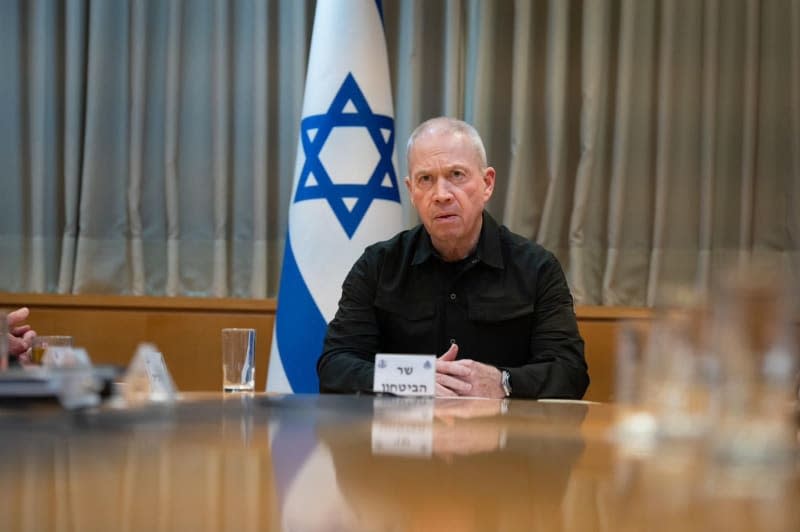 Israeli Minister of Defense Yoav Gallant holds a briefing on the various possible developments in the campaign against Hezbollah on Israel’s northern border. Shira Keinan/GPO/dpa