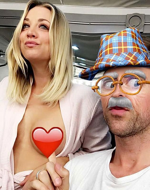 Fergie Flashing Tits - Kaley Cuoco frees the nipple for all to see