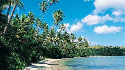 Long Beach, Fiji (Digital Vision/Getty Images)