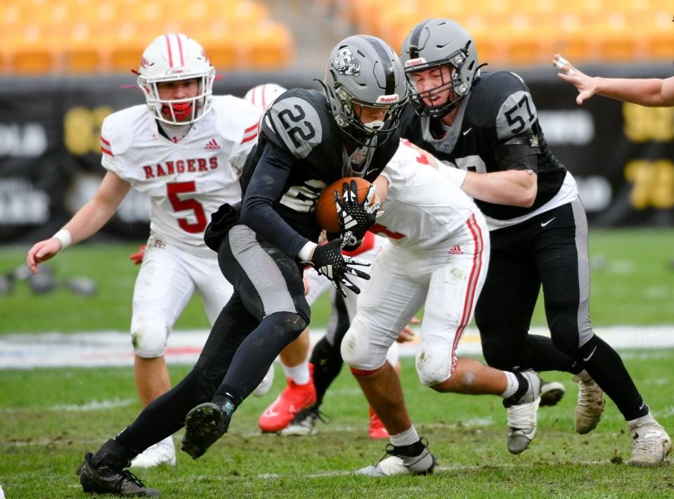 South Side's Andrew Corfield carries the ball for a touchdown during Friday's Class 1A WPIAL championship game against Fort Cherry at Acrisure Stadium in Pittsburgh.