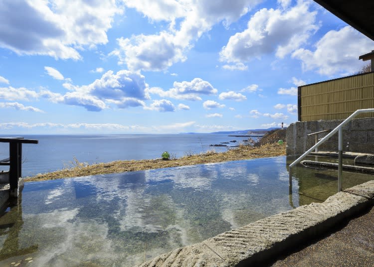 5 Hokkaido Hotels to Social Distance in Style!