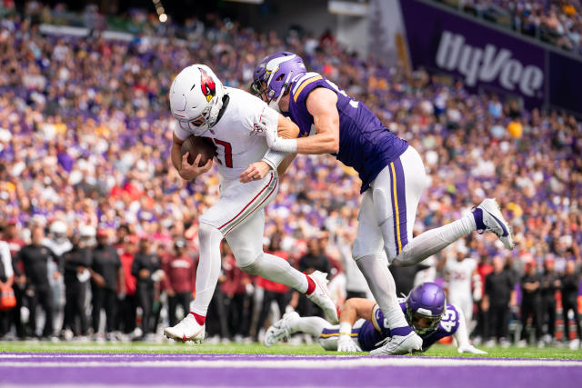 David Blough rallies Cardinals to an 18-17 victory over Vikings in the  teams' preseason finale