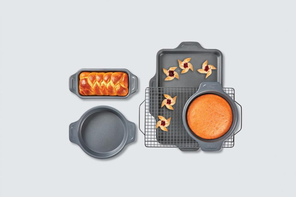 All-Clad Five-Piece Bakeware Set