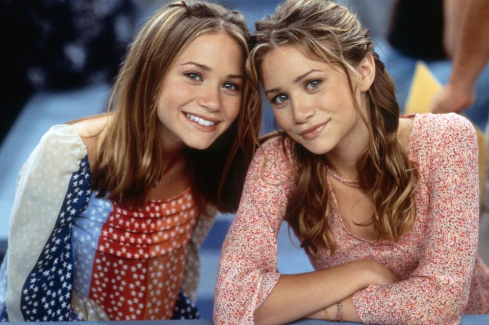 Closeup of Mary-Kate and Ashley Olsen