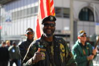 <p>A veterns from the United States Army gives a thumbs-up during the Veterans Day parade in New York on Nov. 11, 2017. (Photo: Gordon Donovan/Yahoo News) </p>