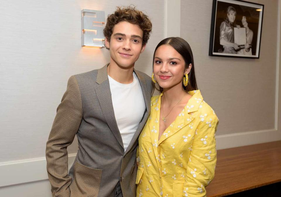 olivia rodrigo and JOSHUA BASSETT