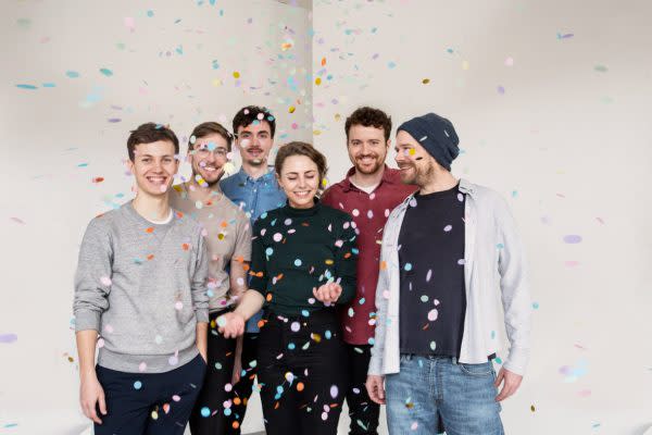 Das Team des Berliner Health-Startups Aumio, dass die Kinder-App entwickelt hat: Simon Senkl, Felix Noller, Tilman Wiewinner, Teresa Weicken, Jean Ochel, Steffen Scherf (v.l.n.r.)