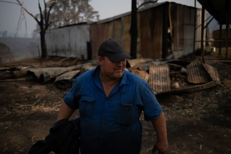 The Wider Image: From Australian bushfire ashes, a community rises in solidarity