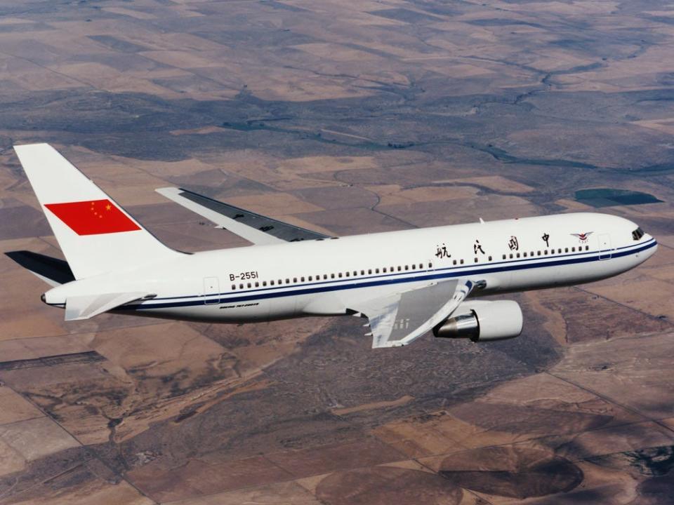 Boeing 767-200ER passenger jet