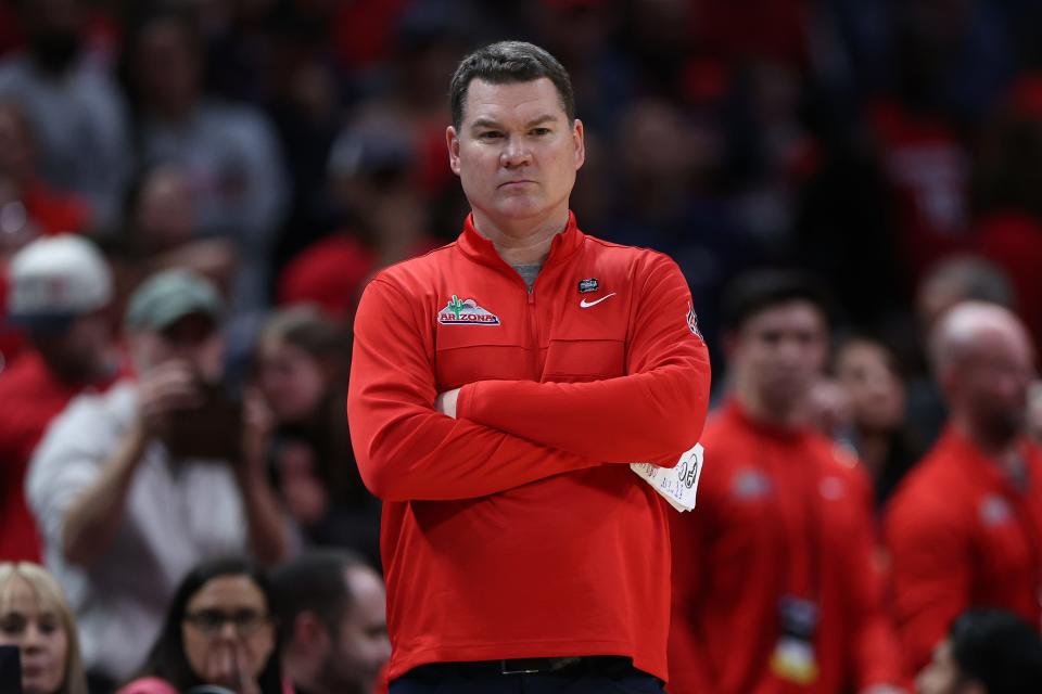 Is Tommy Lloyd to blame for the Arizona Wildcats' loss to the Clemson Tigers in the Sweet 16?