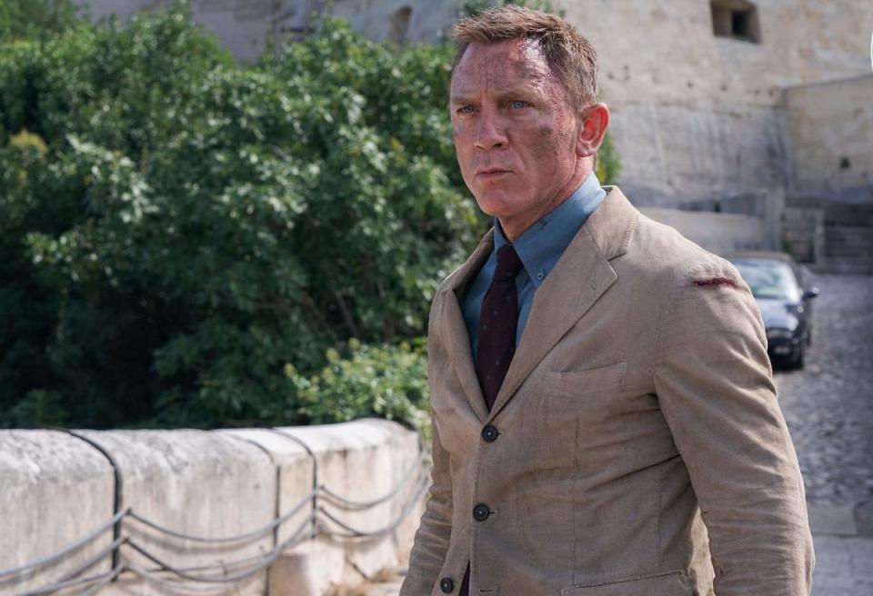 Daniel Craig as James Bond (Universal Pictures)