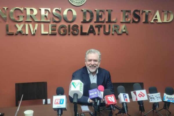 El diputado Sergio Mario Arredondo Salas renunció al PRI en Sinaloa. 
