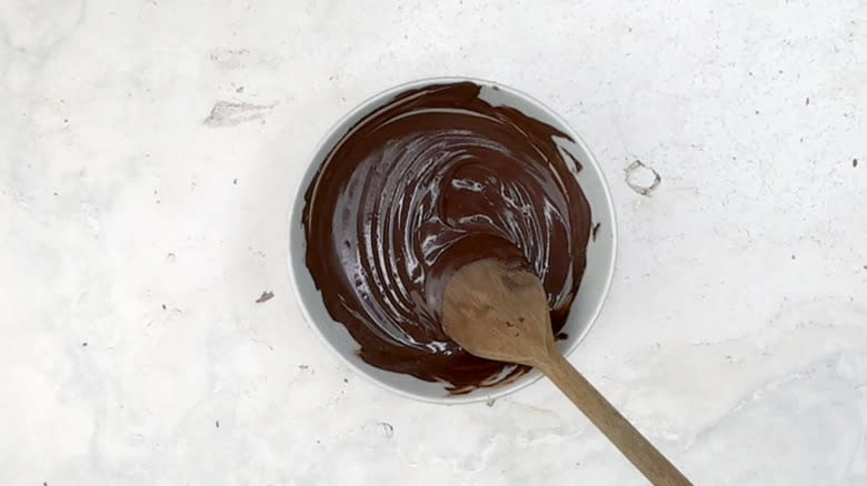 melted chocolate cooling 