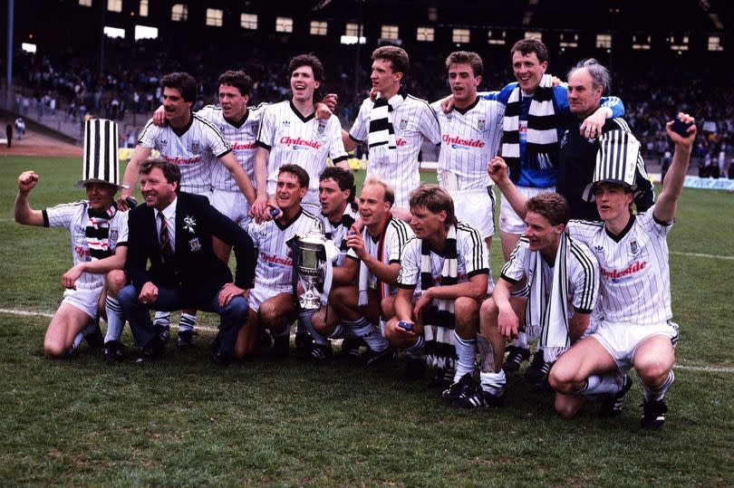 St Mirren celebrate winning the Scottish Cup in 1987