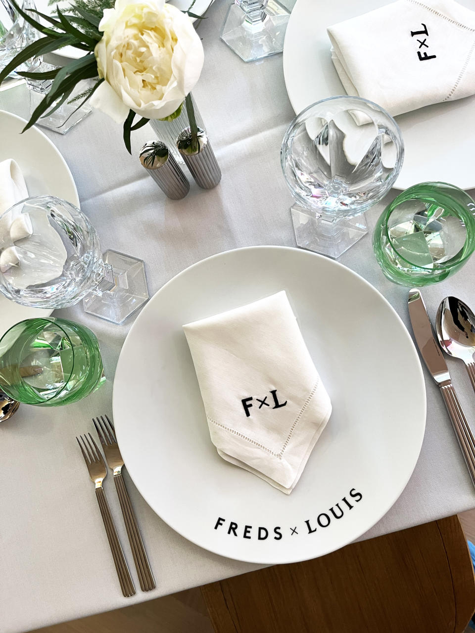 A table setting at Freds x Louis.