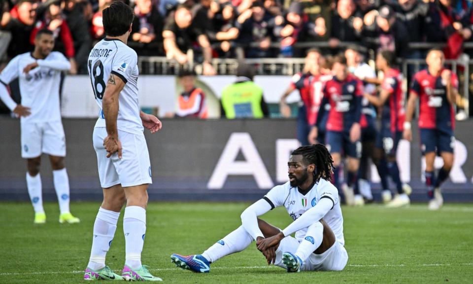 <span>Napoli’s miserable title defence continued with a 1-1 draw against Cagliari.</span><span>Photograph: Luigi Canu/IPA Sport/Shutterstock</span>