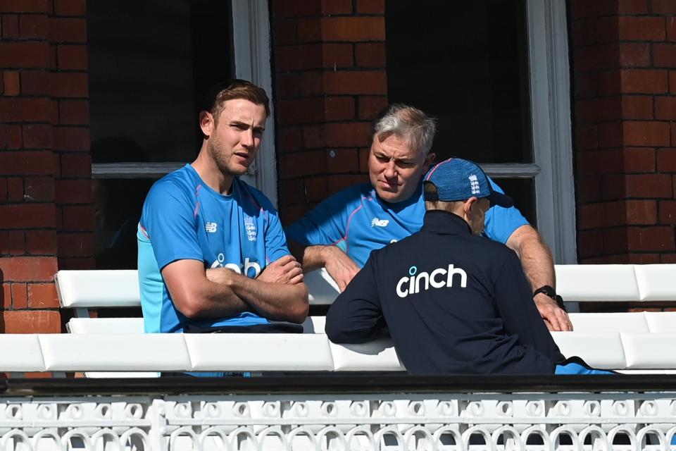 <p>Stuart Broad chats to England’s captain Joe Root and coach Chris Silverwood at Lord’s</p> (Gareth Copley/Getty Images)