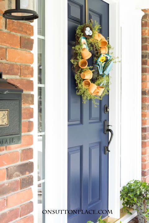 Dress Up Your Door With a Seasonal Wreath
