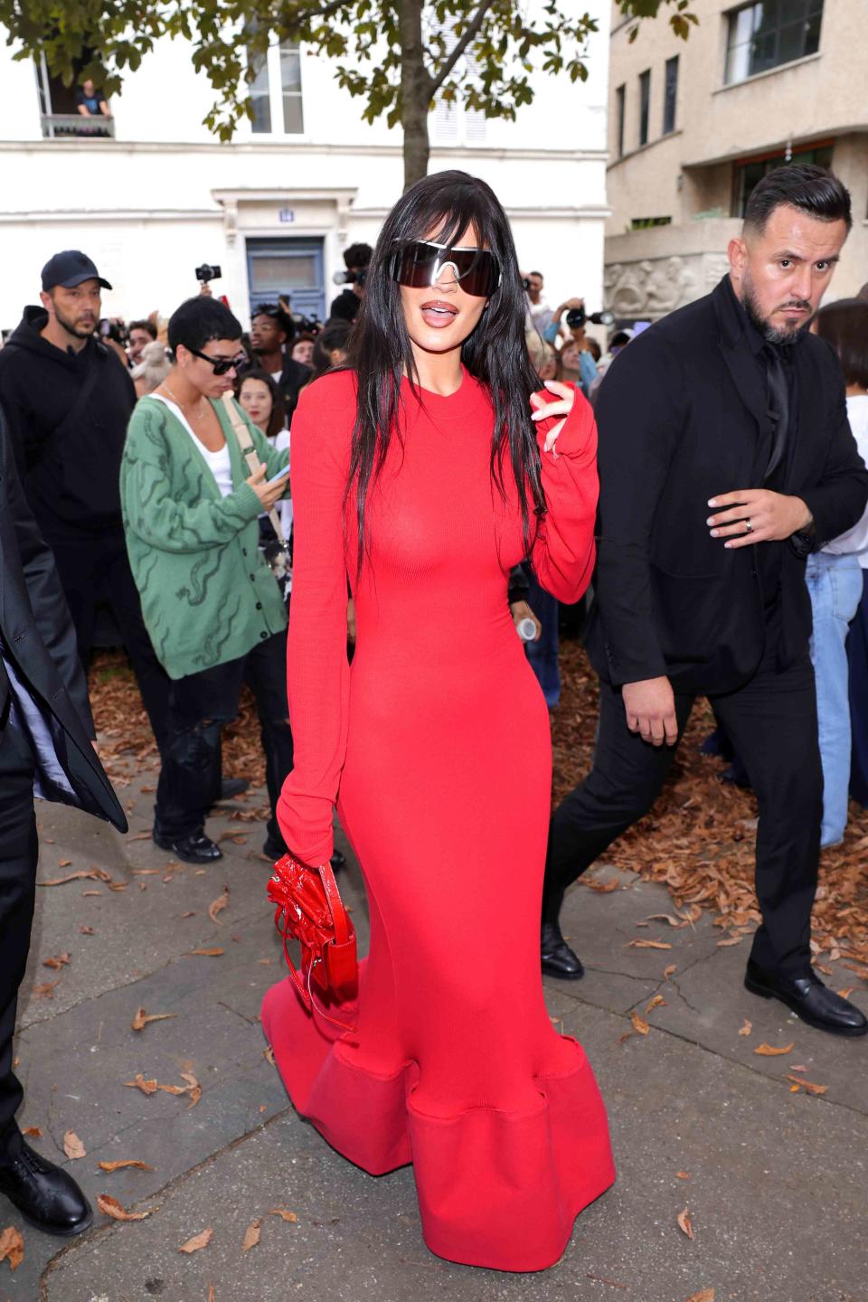 Kylie Jenner Paired Her Fiery Red Maxidress With a New Set of French ...