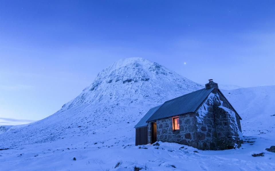 Devil's Point and Corrour bothy, in the Cairngorms