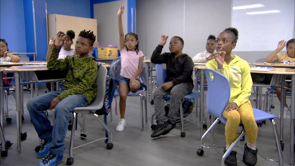 PHOTO: Students learn phonics at Warrensville Heights Elementary School in Warrensville Heights, Ohio. (ABC News)