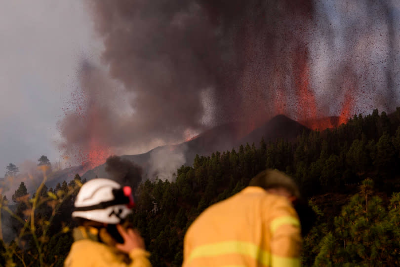 西班牙拉帕馬爾島發生火山爆發。（圖／達志／美聯社）