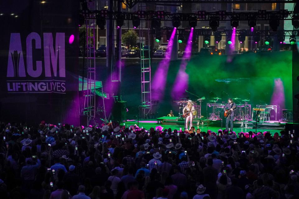 Lainey Wilson performs during the ACM Lifting Lives Topgolf Tee-Off and Rock On event at Topgolf in The Colony, Texas, Wednesday, May 10, 2023.