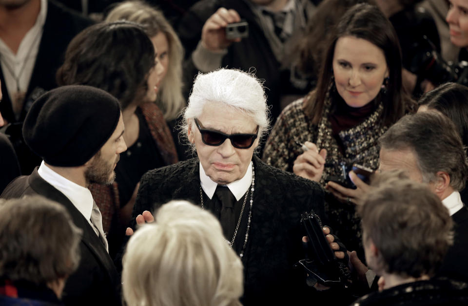 Karl Lagerfeld 傳記片 敲定《魔比煞》謝拉列圖演時裝界老佛爺