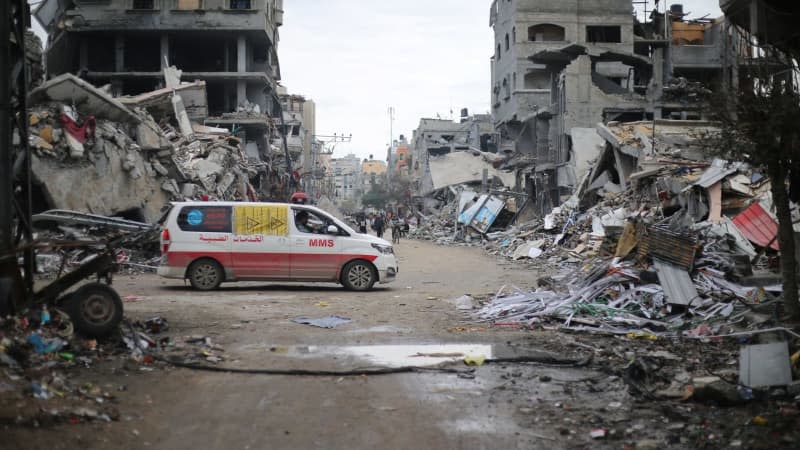 An ambulance drives past the rubble of destroyed buildings in Beit Lahia near Jabalia. Mohammed Alaswad/APA Images via ZUMA Press Wire/dpa
