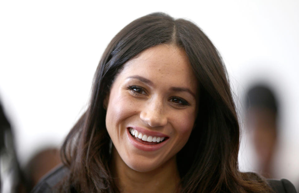 Meghan Markle trägt in letzter Zeit häufig eine bestimmte Farbe. (Bild: AP Photo)