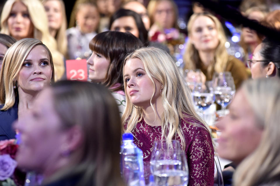 Reese Witherspoon and Ava Phillippe at an event