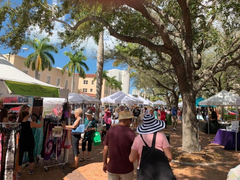 Le Marche Bohemien returns to downtown Sarasota on Saturday.