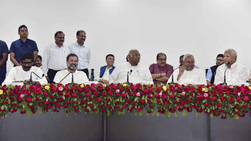 In this photo provided by Bihar state Chief Minister's Office, Congress party President Mallikarjun Kharge, center, party leader Rahul Gandhi, second left, Bihar state Chief Minister Nitish Kumar, second right, and RJD chief Lalu Prasad Yadav attend a meeting in Patna, India, Friday, June 23, 2023. Leaders of India’s 17 opposition parties decided to sink their differences and put up a united fight in the next national elections to deny Prime Minister Narendra Modi's Hindu nationalist party a third consecutive term in 2024. (Bihar state Chief Minister's Office via AP)