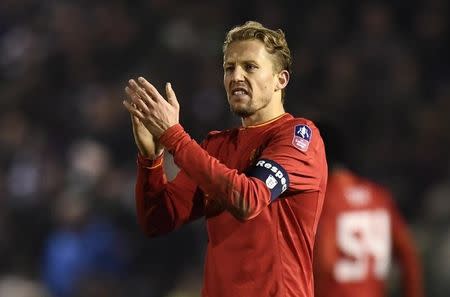 Football Soccer Britain - Plymouth Argyle v Liverpool - FA Cup Third Round Replay - Home Park - 18/1/17 Liverpool's Lucas Leiva applauds fans after the game Reuters / Dylan Martinez Livepic