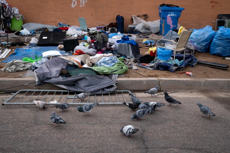 Madison Street between 12th and 13th avenues before Phoenix started its enhanced cleanup of the area on Dec. 16, 2022.