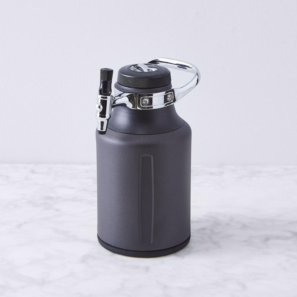 Keep-It-Carbonated Growler To Go