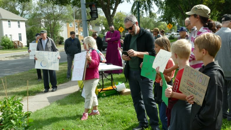 'A message that needs to go out': Brandonites rally against racism