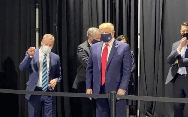 Trump wore a mask - but only where reporters could not see him - TWITTER