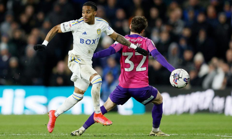 <span>Crysencio Summerville (left) was Leeds’ biggest goal threat against Sunderland.</span><span>Photograph: Richard Sellers/PA</span>