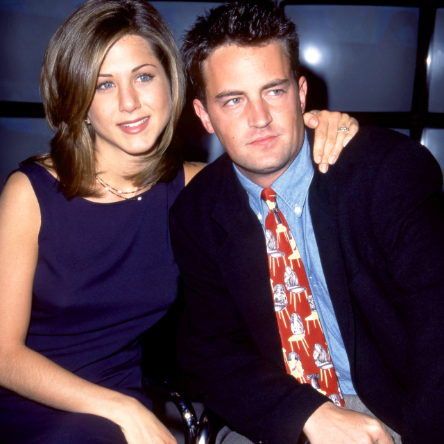 Matthew Perry Fans Gather at Chandler Bing's 'Friends' Apartment - Parade