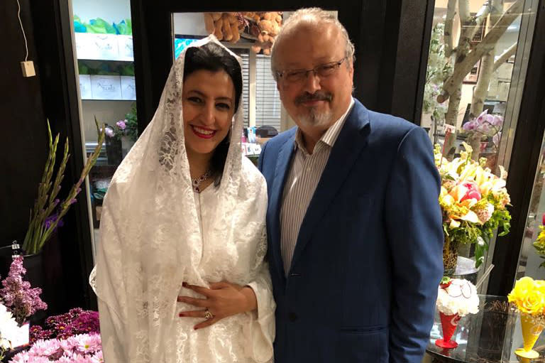 Hanan El-Atr and Jamal Khashoggi. (Courtesy of Hanan El-Atr)