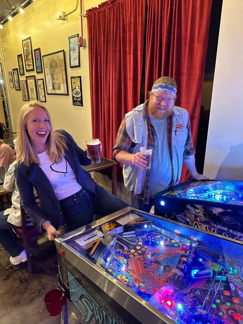 Darley Newman, host of the PBS show "Travels with Darley," visits Druid City Brewing Company, having a beer, and a pinball bout with Seth Wright. Tuscaloosa favorites will be featured in this Saturday's episode.