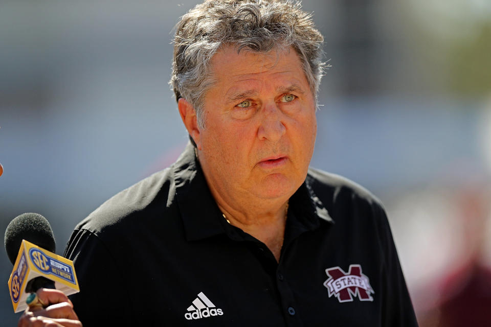 Mike Leach died at the age of 61 from complications from a heart issue. (Photo by Justin Ford/Getty Images)
